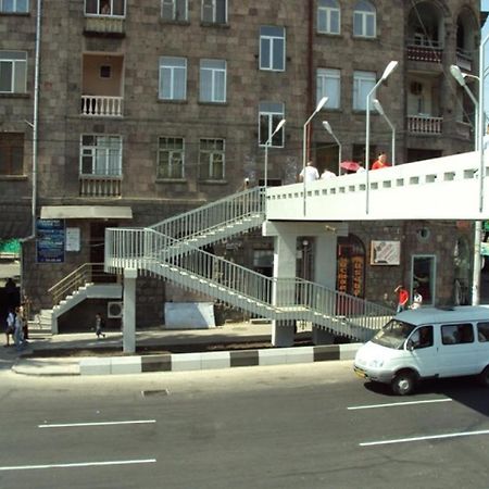 Cozy Studio In Yerevan'S Center Exterior foto